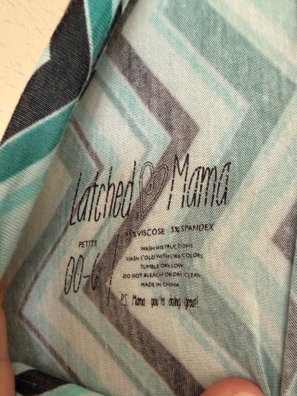 Sleeveless Chevron romper in Aqua and Black - Picture 3 of 4